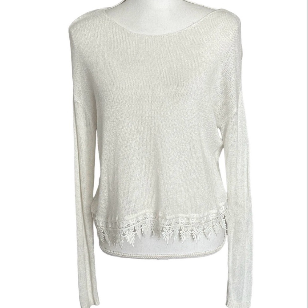Garage Sweater Ivory Lace Crochet Bottom Women's XS Lightweight Boho SMALL FLAW